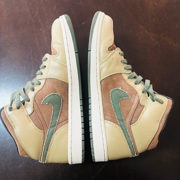 ‼️🪖 2008 RARE Nike Air Jordan 1 Retro 'Armed Forces' Mens 9.5 🪖‼️ - Picture 9 of 16